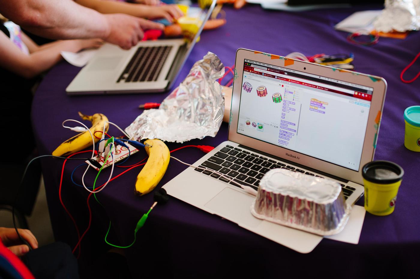 Overview ‹ MaKey MaKey — MIT Media Lab
