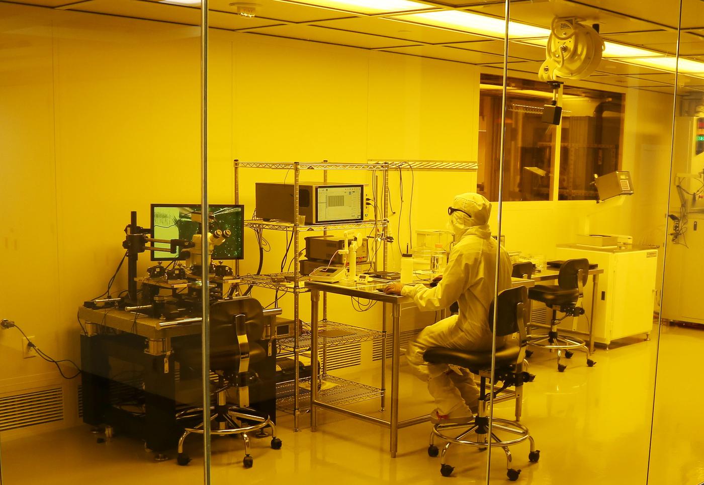 Meet the YellowBox — MIT Media Lab
