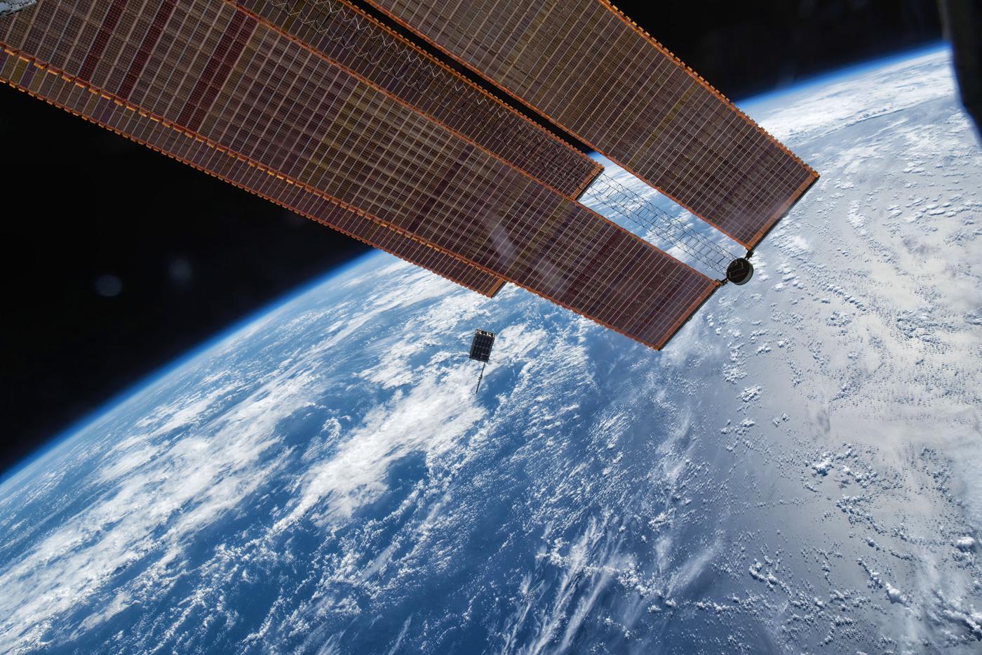 Overview ‹ Climate CubeSat Co-Building Outreach Program (C3) — MIT ...