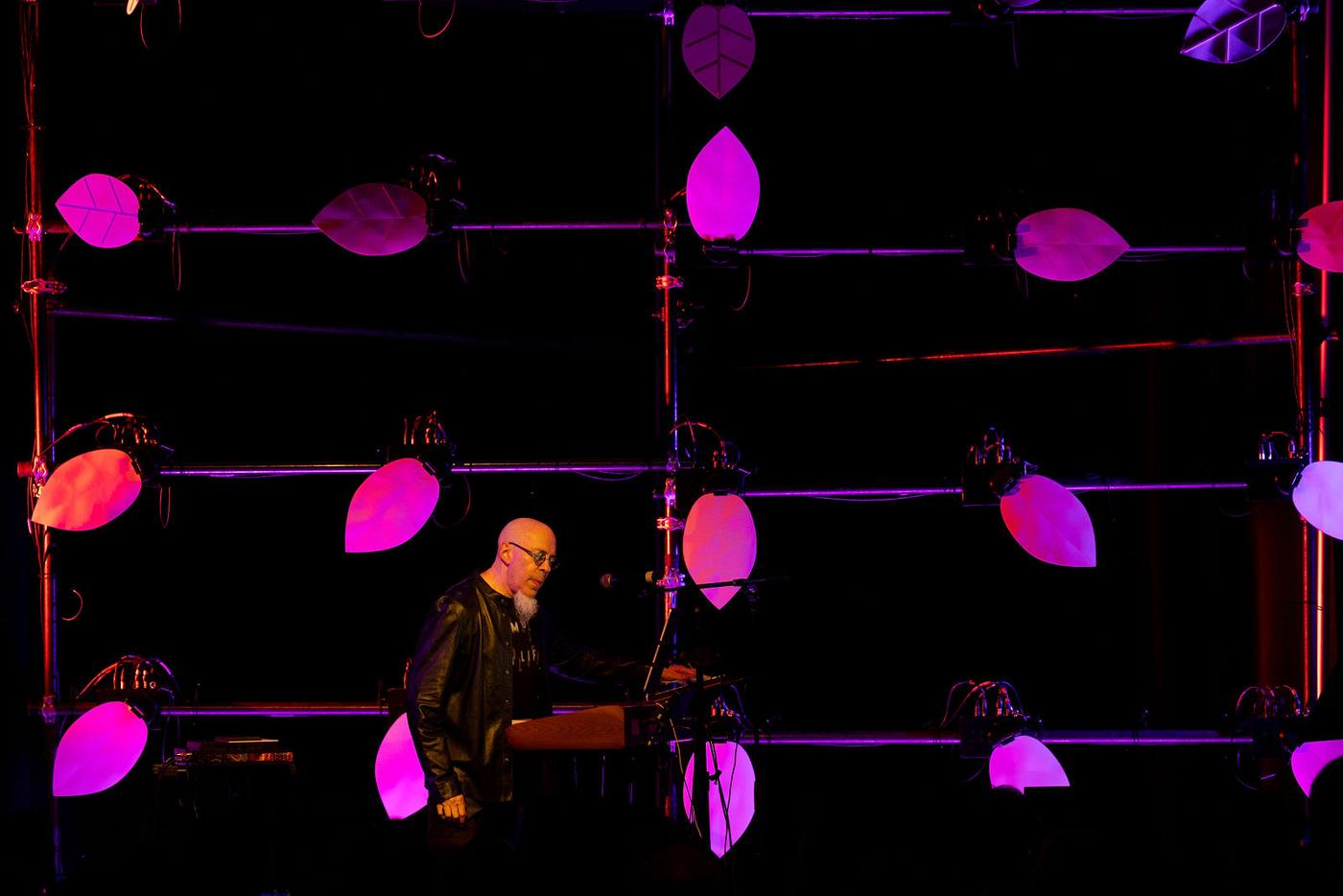 MEDIA ALERT: Media Lab Research Joins the Stage —  Jordan Rudess + jam_bot: A Human-AI Musical Dialogue
